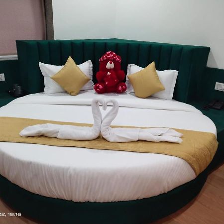 Collection O Hotel Green Park Ānand Εξωτερικό φωτογραφία