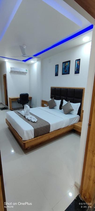 Collection O Hotel Green Park Ānand Εξωτερικό φωτογραφία