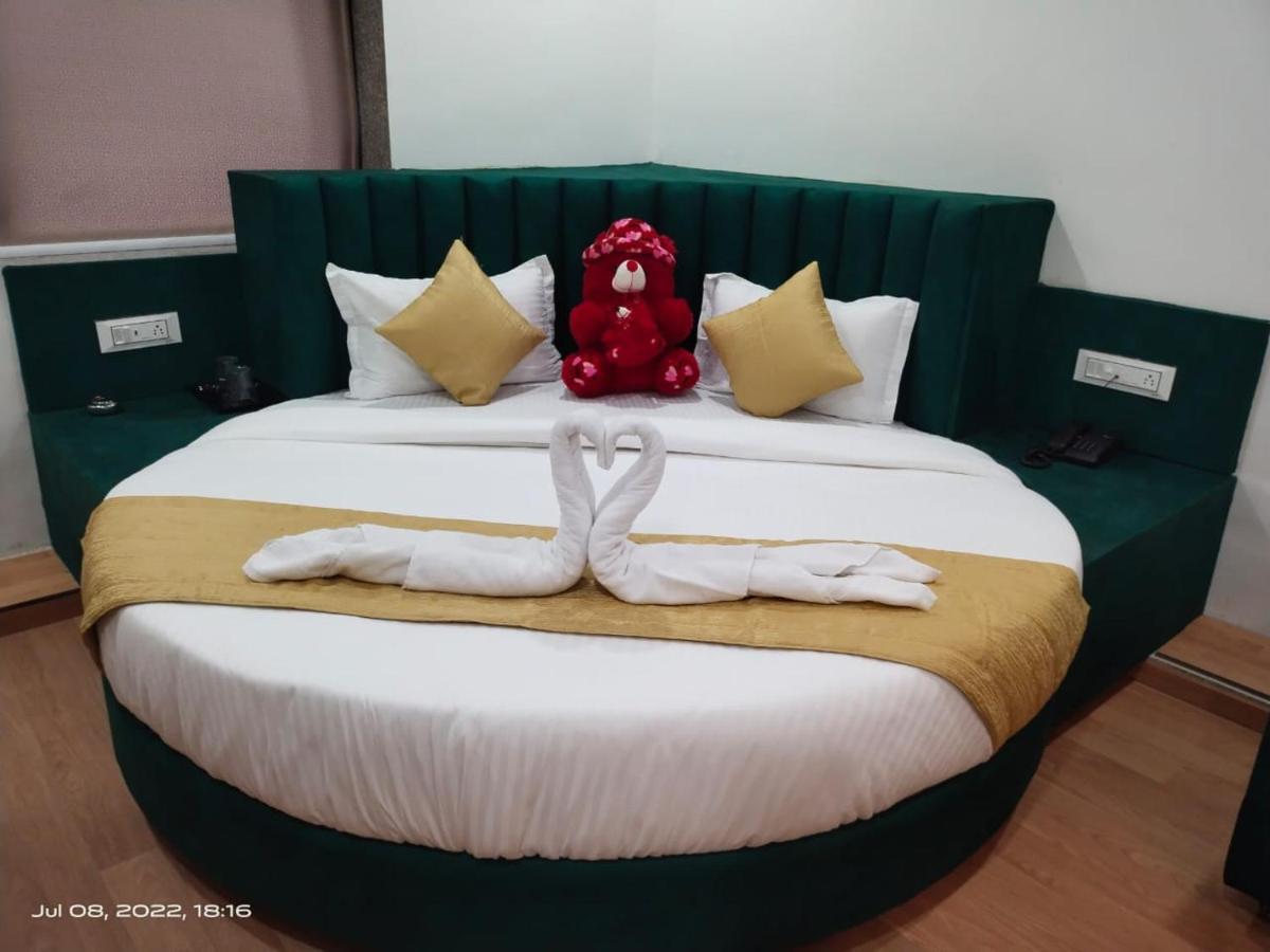 Collection O Hotel Green Park Ānand Εξωτερικό φωτογραφία