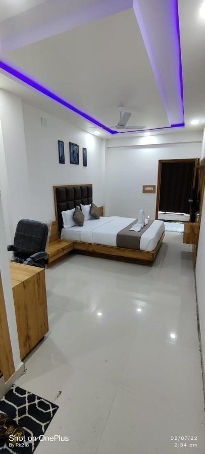 Collection O Hotel Green Park Ānand Εξωτερικό φωτογραφία