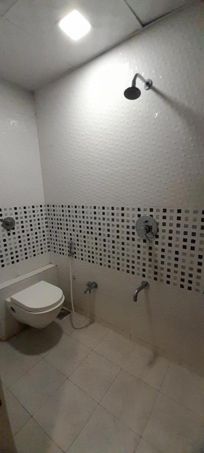 Collection O Hotel Green Park Ānand Εξωτερικό φωτογραφία